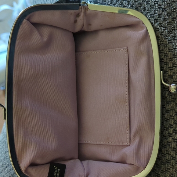 Coach coin purse - Picture 3 of 3